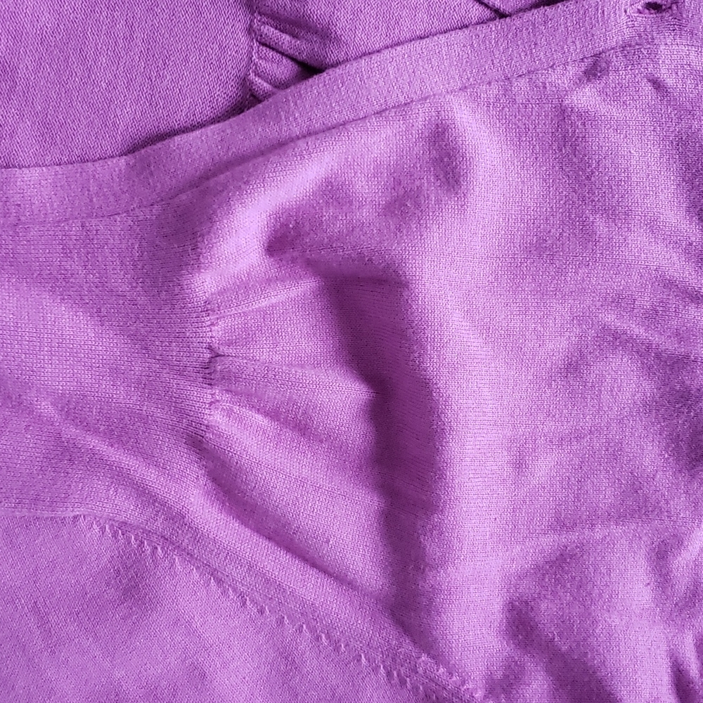 🛍 Sweater - Picture 4 of 6